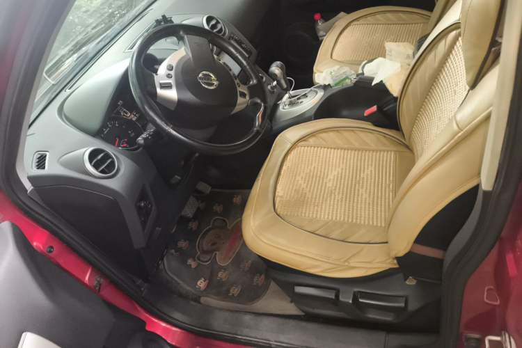 Used Nissan Qashqai 2012 2.0 XL Fire CVT 2WD Left Front Seat