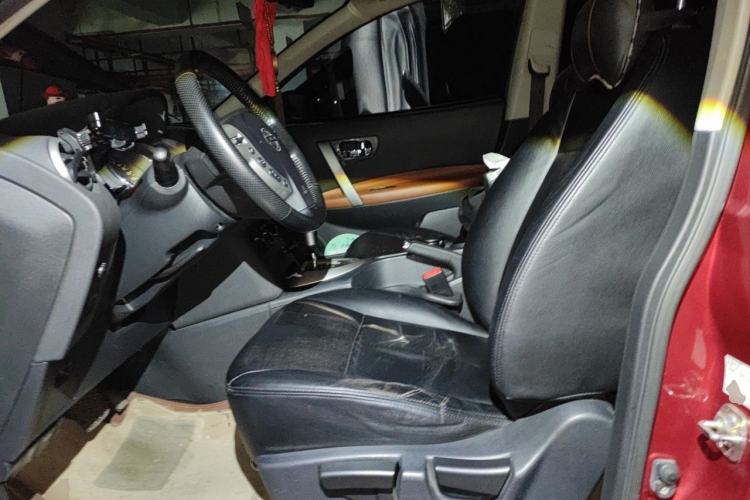 Used Nissan Qashqai 2012 2.0 XL Fire CVT 2WD Left Front Seat