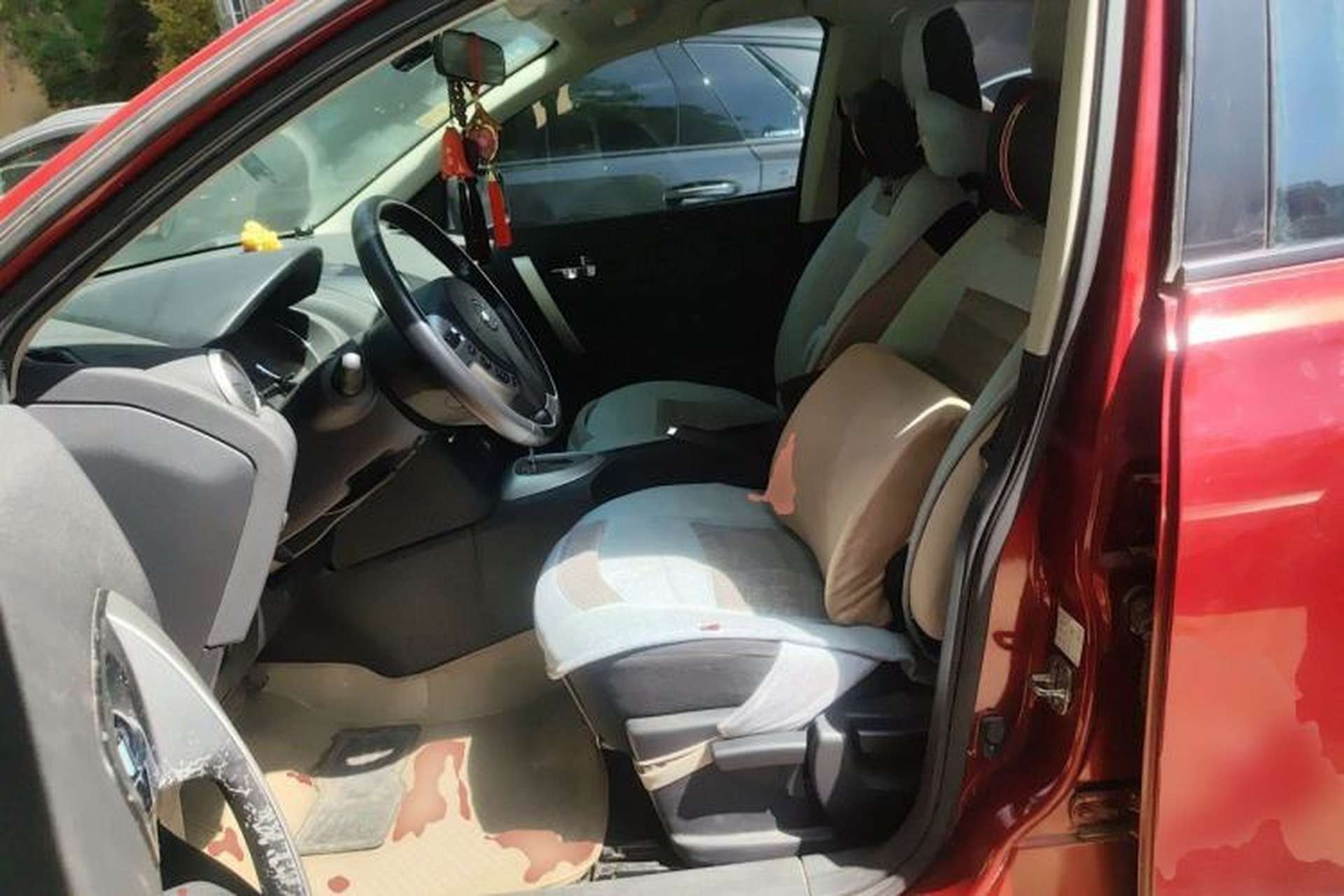 Used Nissan Qashqai 2012 2.0 XL Fire CVT 2WD Left Front Seat