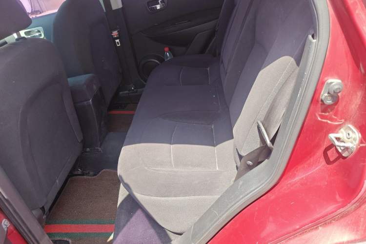 Used Nissan Qashqai 2012 2.0 XL Fire 6MT 2WD Left Rear Seat