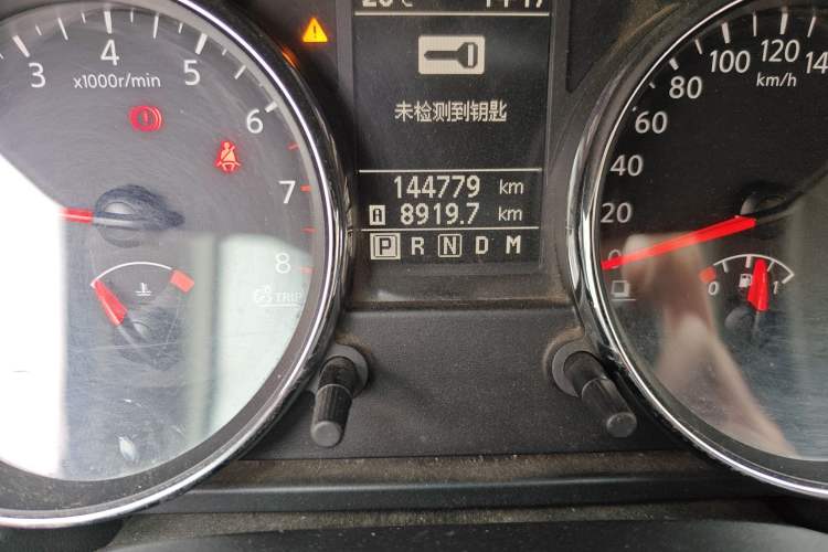Used Nissan Qashqai 2012 2.0 XL Fire CVT 2WD Odometer Close Up
