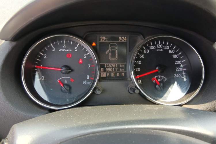 Used Nissan Qashqai 2012 2.0 XL Fire CVT 2WD Odometer Close Up