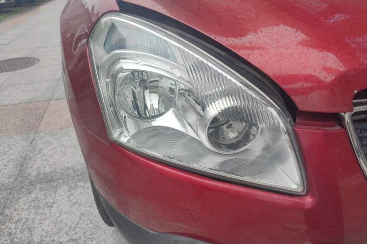 Used Nissan Qashqai 2012 2.0 XL Fire CVT 2WD Right Front Headlight