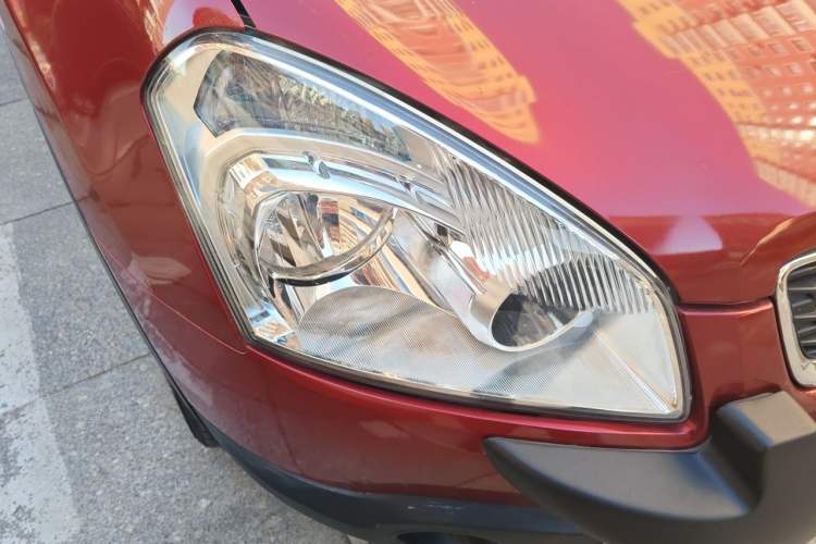 Used Nissan Qashqai 2012 2.0 XV LE CVT 2WD Right Front Headlight
