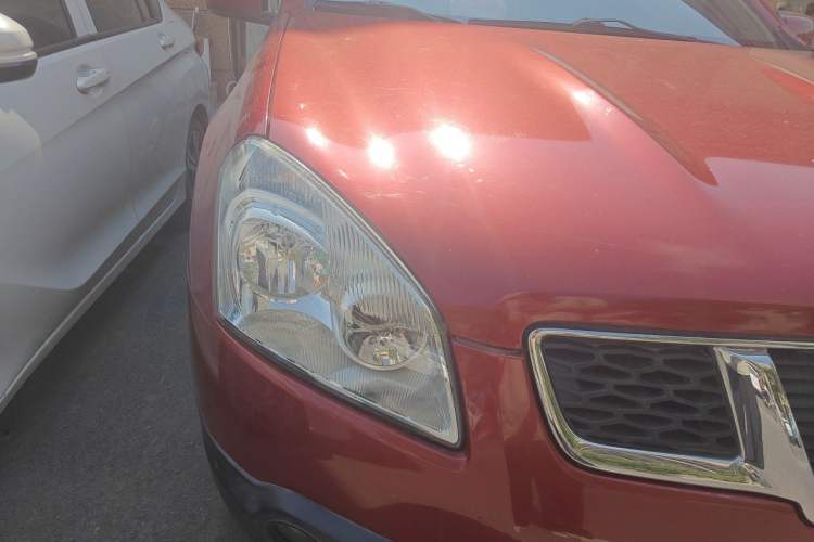 Used Nissan Qashqai 2012 2.0 XL Fire CVT 2WD Right Front Headlight