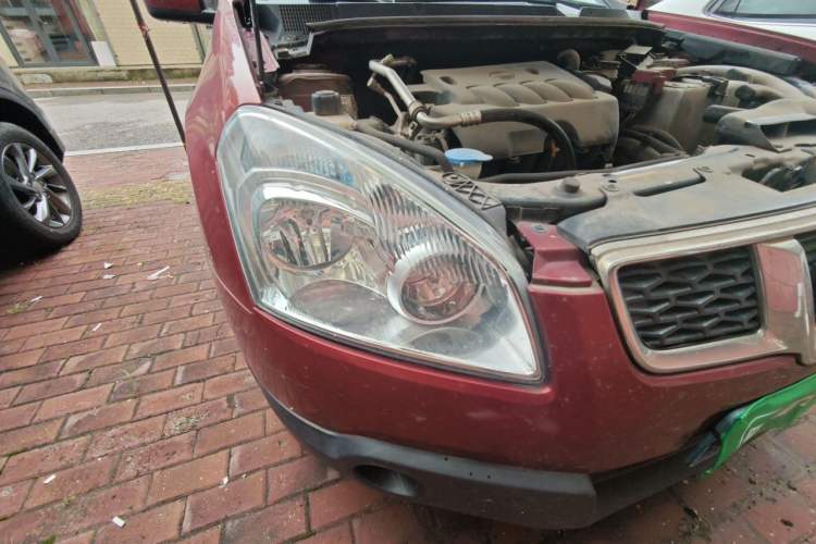 Used Nissan Qashqai 2012 2.0 XL Fire 6MT 2WD Right Front Headlight