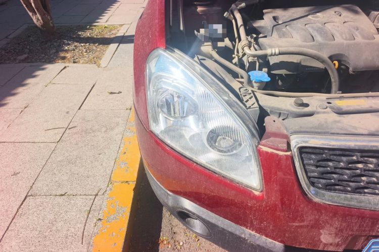 Used Nissan Qashqai 2012 2.0 XL Fire CVT 2WD Right Front Headlight