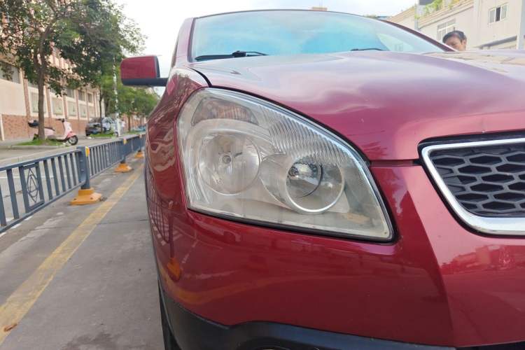 Used Nissan Qashqai 2012 2.0 XL Fire CVT 2WD Right Front Headlight