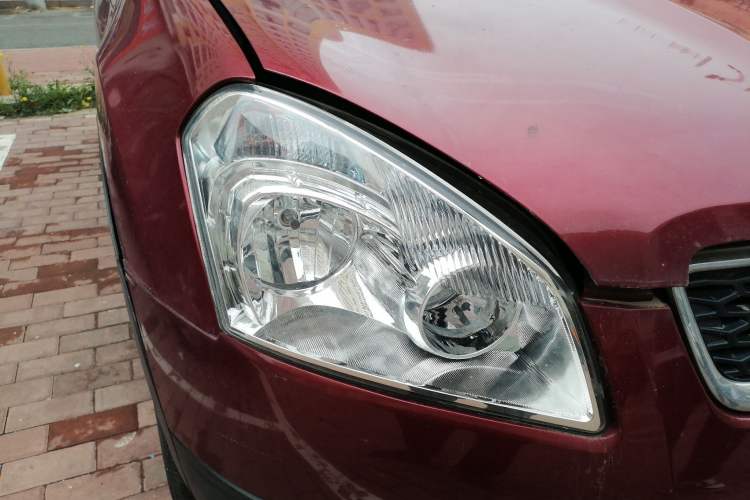Used Nissan Qashqai 2012 2.0 XL Fire 6MT 2WD Right Front Headlight