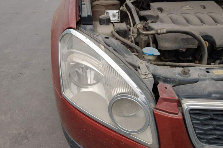 Used Nissan Qashqai 2012 2.0 XL Fire CVT 2WD Right Front Headlight