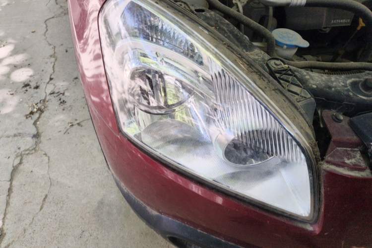 Used Nissan Qashqai 2012 2.0 XV LE CVT 2WD Right Front Headlight