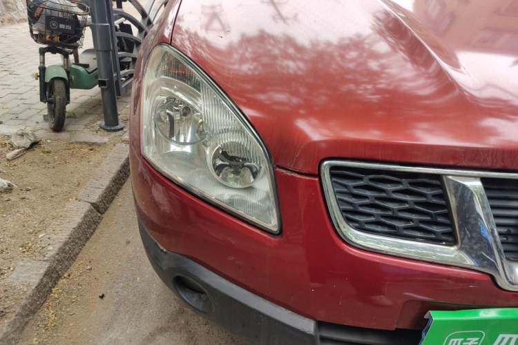 Used Nissan Qashqai 2012 2.0 XL Fire CVT 2WD Right Front Headlight