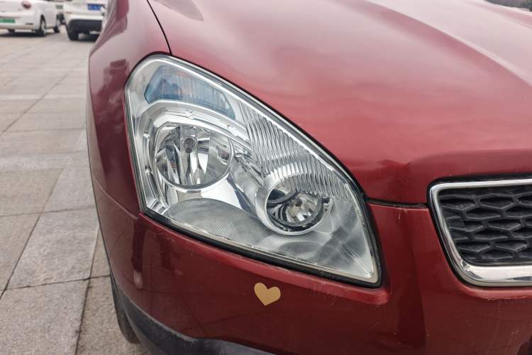 Used Nissan Qashqai 2012 2.0 XL Fire 6MT 2WD Right Front Headlight