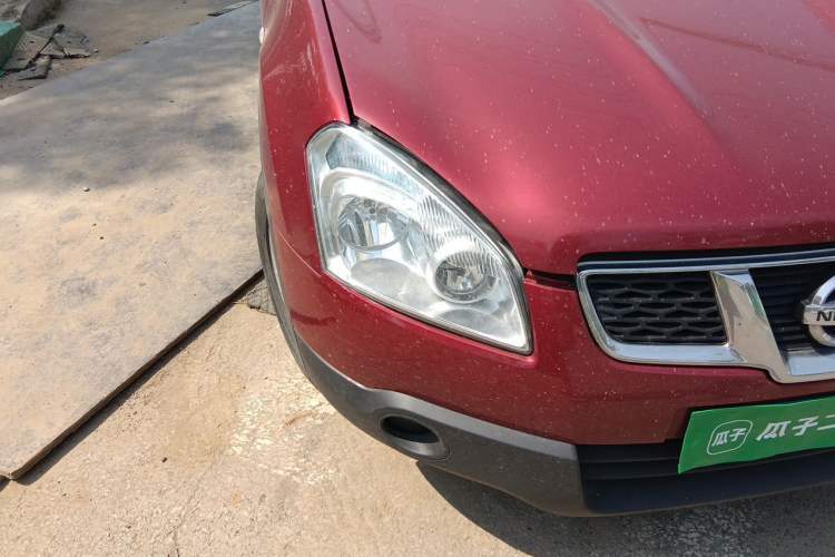 Used Nissan Qashqai 2012 2.0 XL Fire CVT 2WD Right Front Headlight