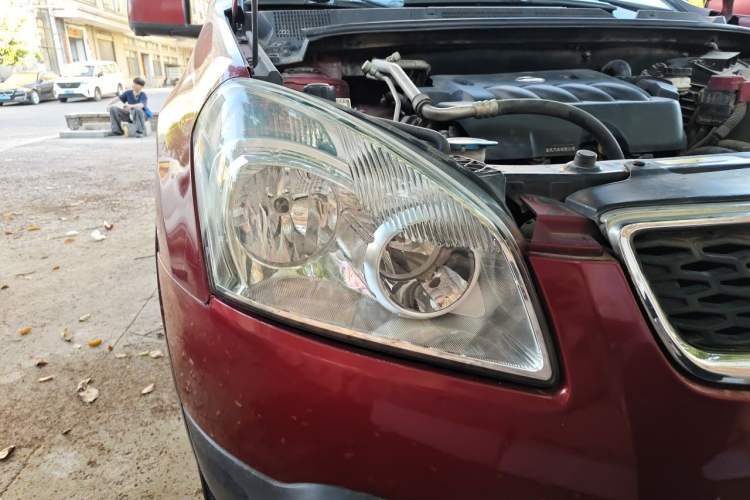 Used Nissan Qashqai 2012 2.0 XV LE CVT 2WD Right Front Headlight