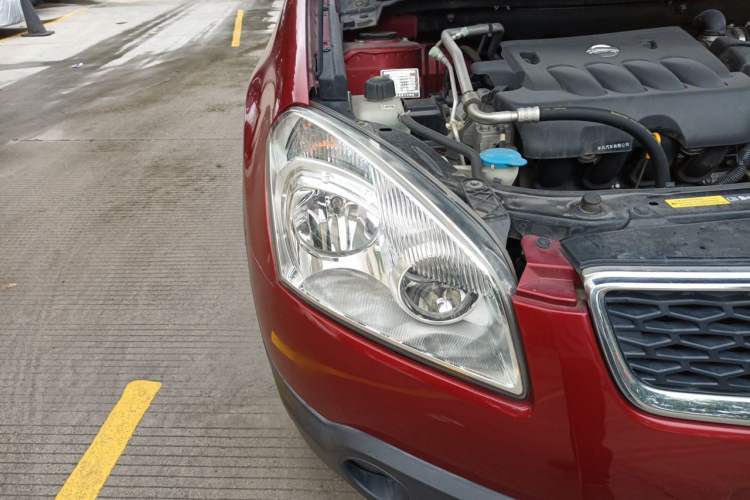 Used Nissan Qashqai 2012 2.0 XV LE CVT 2WD Right Front Headlight
