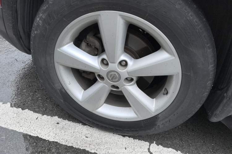 Used Nissan Qashqai 2012 2.0 XV LE CVT 2WD Right Front Wheel Hub