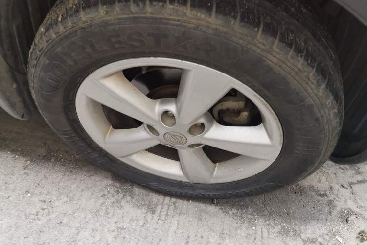 Used Nissan Qashqai 2012 2.0 XV LE CVT 2WD Right Front Wheel Hub