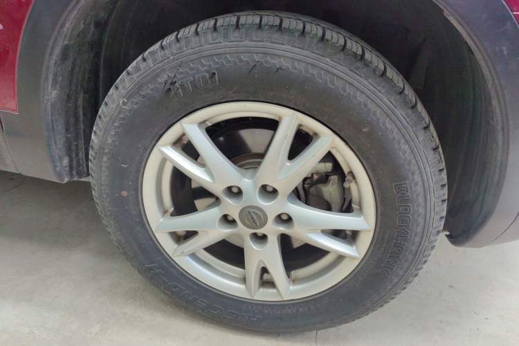 Used Nissan Qashqai 2012 1.6XE Wind 5MT 2WD Right Front Wheel Hub