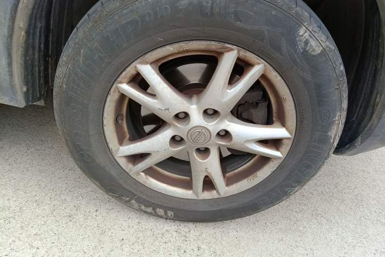 Used Nissan Qashqai 2012 2.0 XL Fire CVT 2WD Right Front Wheel Hub