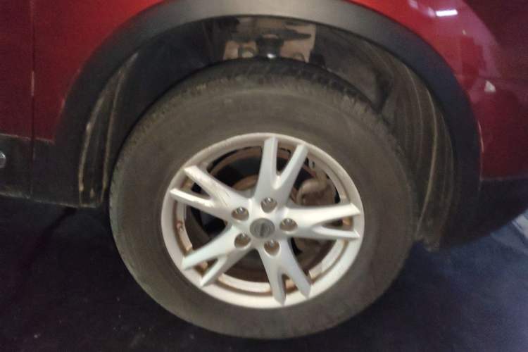 Used Nissan Qashqai 2012 1.6XE Wind 5MT 2WD Right Front Wheel Hub