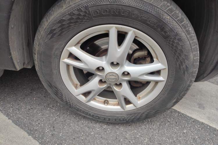 Used Nissan Qashqai 2012 2.0 XL Fire CVT 2WD Right Front Wheel Hub