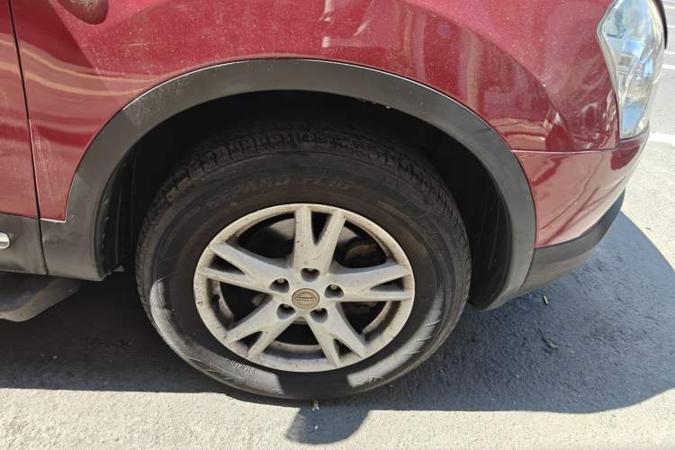Used Nissan Qashqai 2012 2.0 XL Fire 6MT 2WD Right Front Wheel Hub