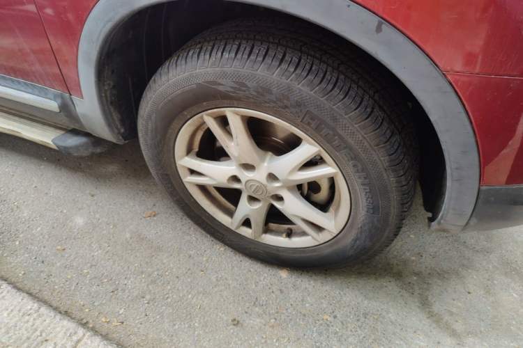 Used Nissan Qashqai 2012 2.0 XL Fire CVT 2WD Right Front Wheel Hub