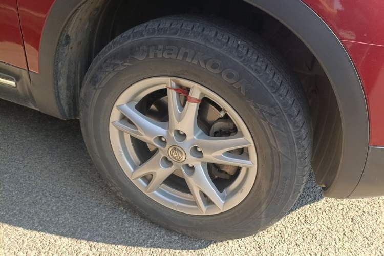 Used Nissan Qashqai 2012 2.0 XL Fire 6MT 2WD Right Front Wheel Hub