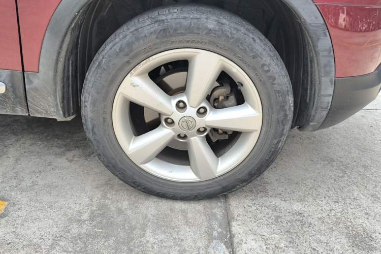 Used Nissan Qashqai 2012 2.0 XV LE CVT 2WD Right Front Wheel Hub