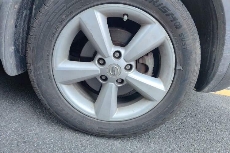 Used Nissan Qashqai 2012 2.0 XV LE CVT 2WD Right Front Wheel Hub