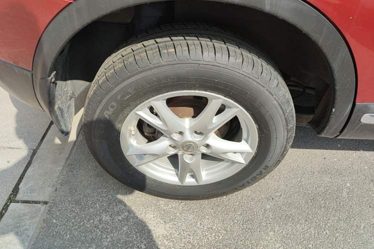 Used Nissan Qashqai 2012 2.0 XL Fire CVT 2WD Right Rear Wheel Hub