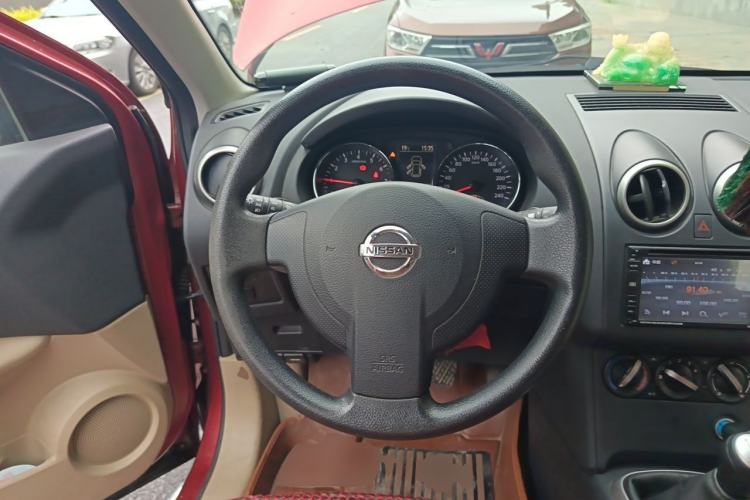 Used Nissan Qashqai 2012 2.0 XL Fire 6MT 2WD Steering Wheel