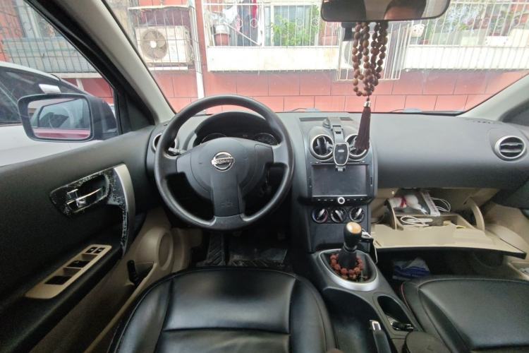 Used Nissan Qashqai 2012 2.0 XL Fire 6MT 2WD Steering Wheel