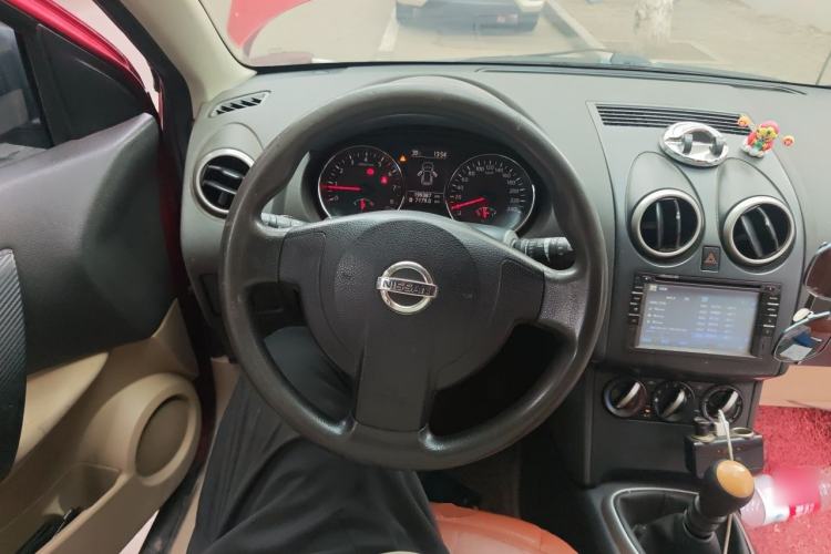 Used Nissan Qashqai 2012 2.0 XL Fire 6MT 2WD Steering Wheel