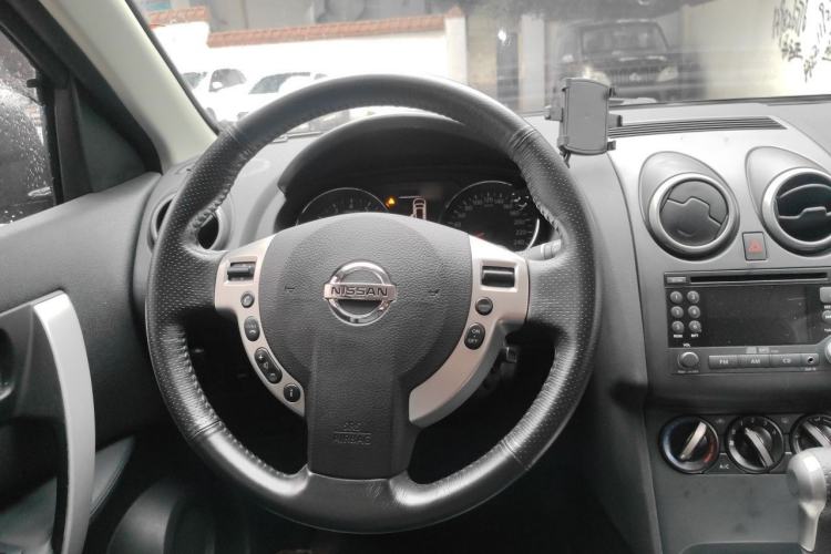 Used Nissan Qashqai 2012 2.0 XL Fire CVT 2WD Steering Wheel