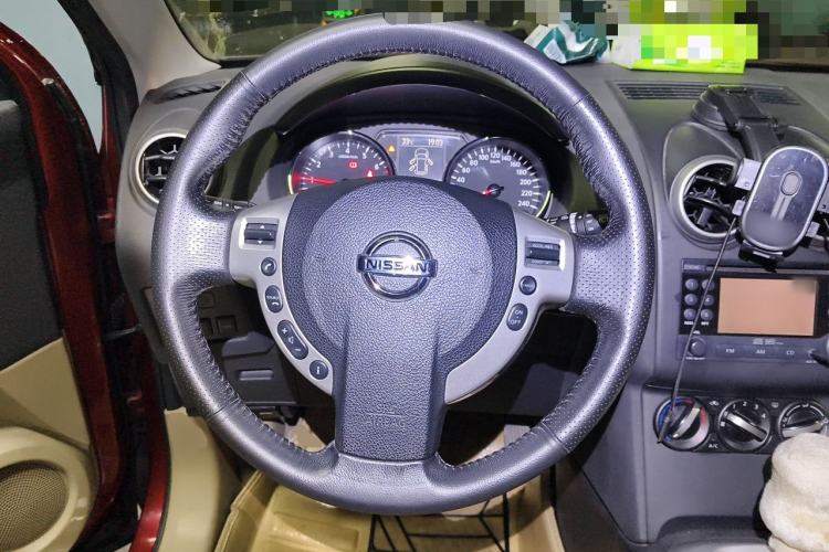 Used Nissan Qashqai 2012 2.0 XL Fire CVT 2WD Steering Wheel