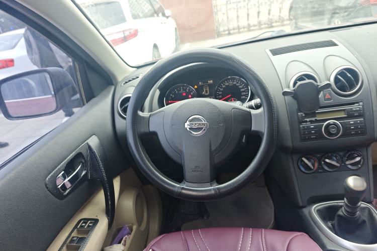 Used Nissan Qashqai 2012 2.0 XL Fire 6MT 2WD Steering Wheel