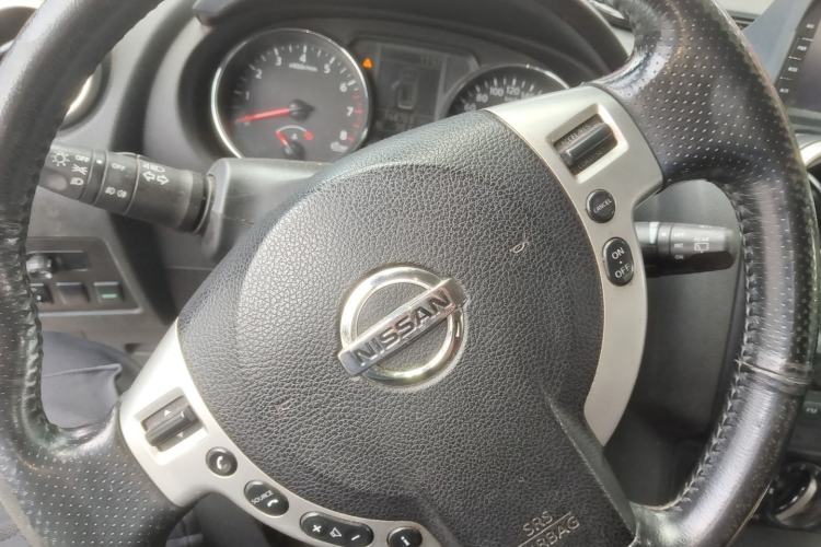 Used Nissan Qashqai 2012 2.0 XL Fire CVT 2WD Steering Wheel