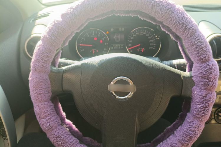 Used Nissan Qashqai 2012 2.0 XL Fire 6MT 2WD Steering Wheel