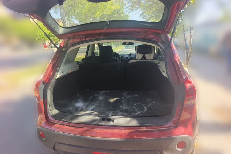 Used Nissan Qashqai 2012 2.0 XL Fire CVT 2WD Trunk