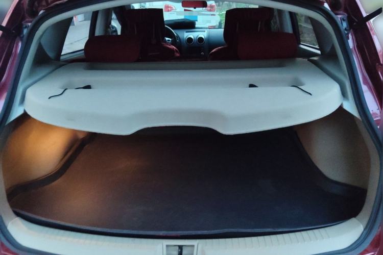 Used Nissan Qashqai 2012 2.0 XL Fire CVT 2WD Trunk