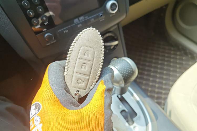 Used Nissan Qashqai 2012 2.0 XL Fire CVT 2WD Vehicle Key