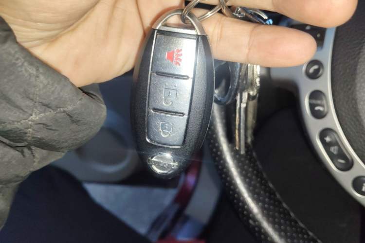 Used Nissan Qashqai 2012 2.0 XL Fire CVT 2WD Vehicle Key
