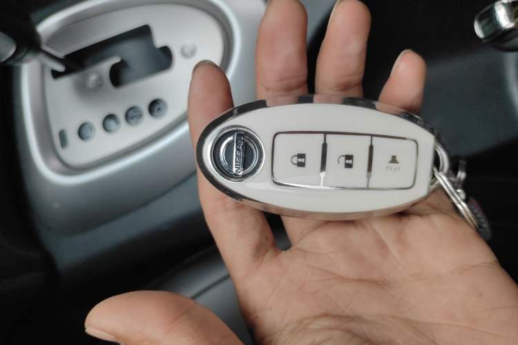 Used Nissan Qashqai 2012 2.0 XL Fire CVT 2WD Vehicle Key
