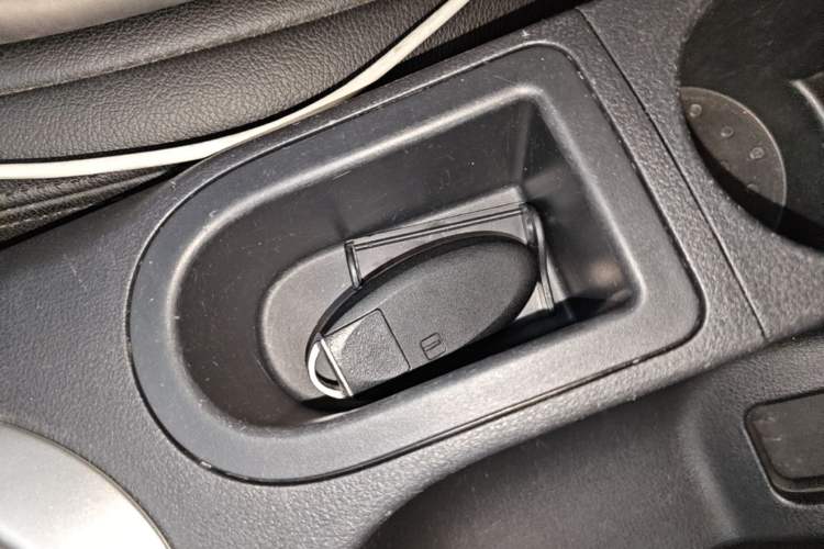 Used Nissan Qashqai 2012 2.0 XL Fire CVT 2WD Vehicle Key