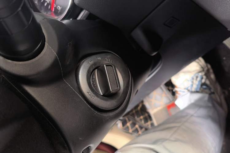 Used Nissan Qashqai 2012 2.0 XL Fire CVT 2WD Vehicle Key
