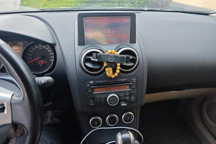 Used Nissan Qashqai 2012 2.0 XV LE CVT 2WD Audio And AC Panel