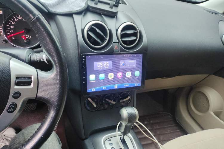 Used Nissan Qashqai 2012 2.0 XL Fire CVT 2WD Audio And AC Panel