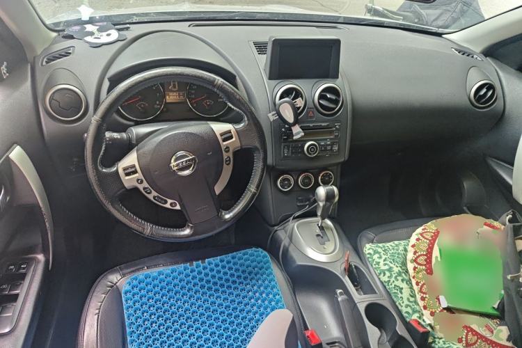Used Nissan Qashqai 2012 2.0 XV LE CVT 2WD Center Console